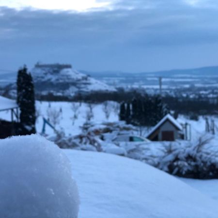 Judit Vendeghaz Suemeg Hotel Luaran gambar